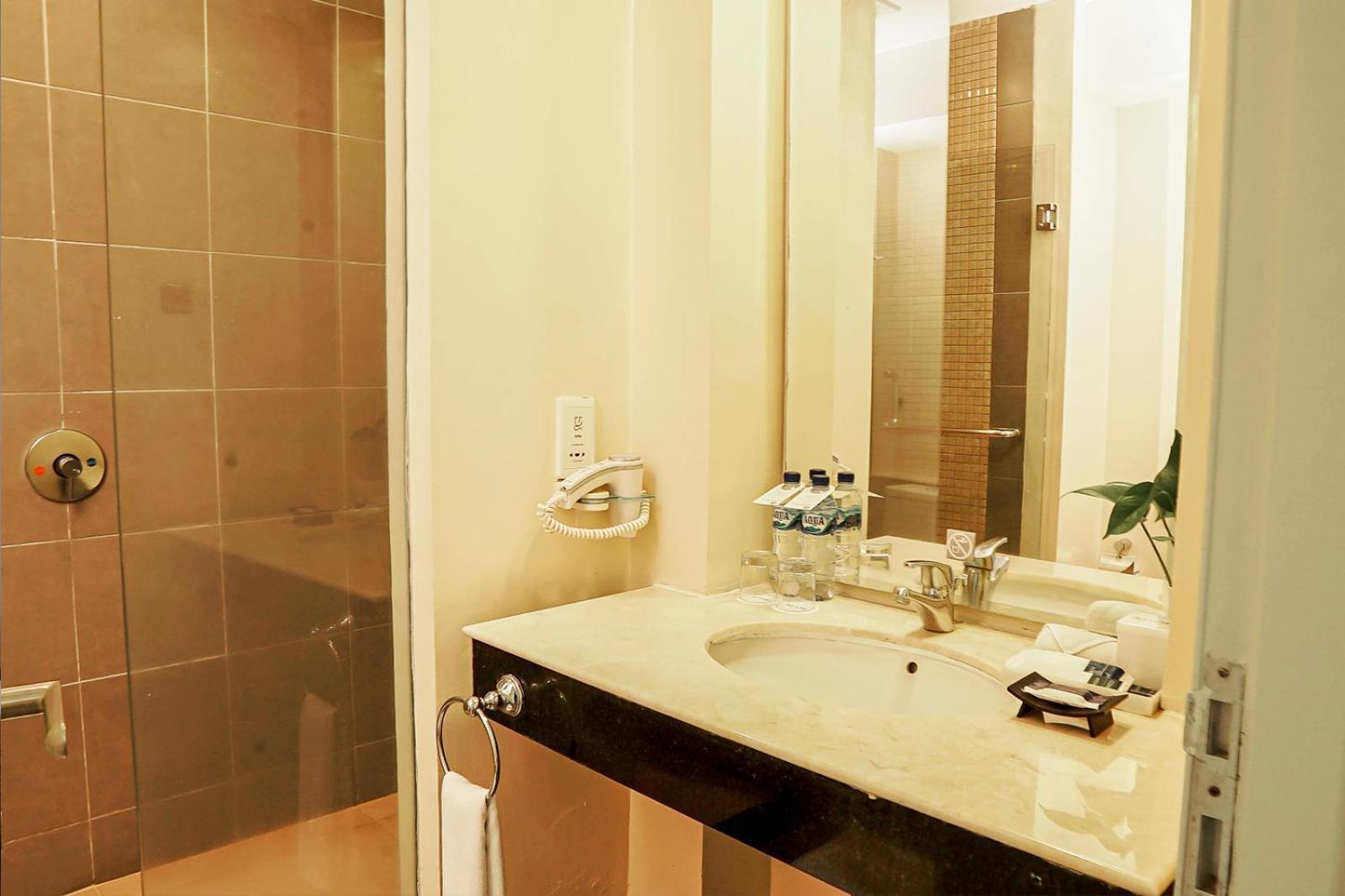 Resor Aston Hotel&resort